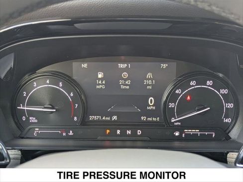 Used 2022 Lincoln Corsair Standard image 15