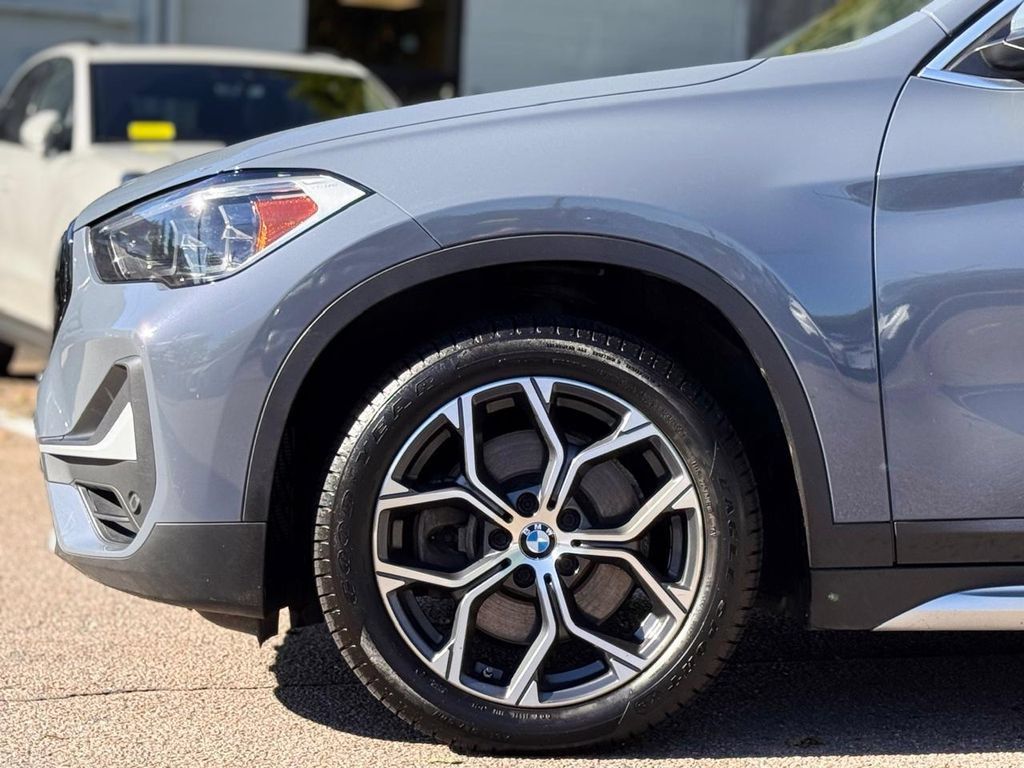 Used 2021 BMW X1 xDrive28i w/ Premium Package AWD/4WD image 11