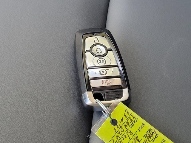 Used 2026 Ford Expedition Active RWD image 32