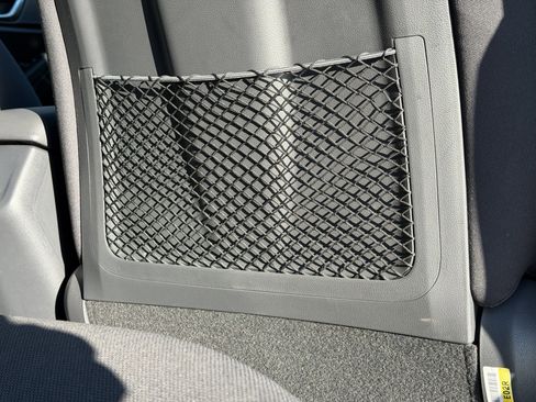 Used 2018 Hyundai Ioniq SEL image 37