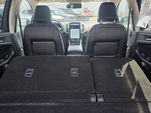 Certified 2024 Ford Edge SEL w/ Convenience Package AWD/4WD image 16