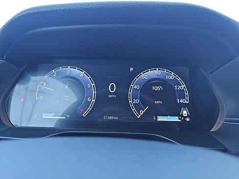 Used 2025 Jeep Grand Cherokee Altitude AWD/4WD image 19
