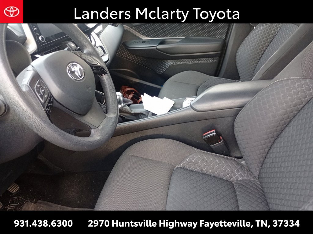 Used 2021 Toyota C-HR LE FWD image 9
