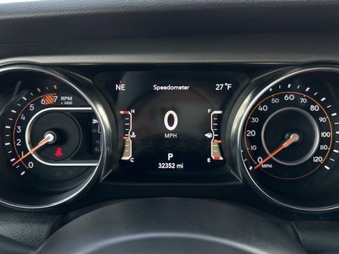 Used 2023 Jeep Wrangler Willys image 16