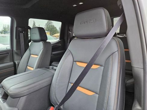 New 2026 GMC Sierra 1500 AT4 w/ Technology Package AWD/4WD image 12