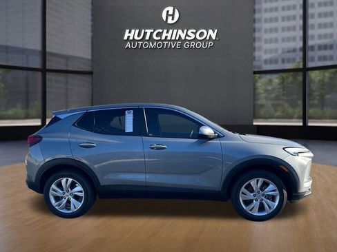 Certified 2024 Buick Encore GX Preferred w/ Comfort Package image 2