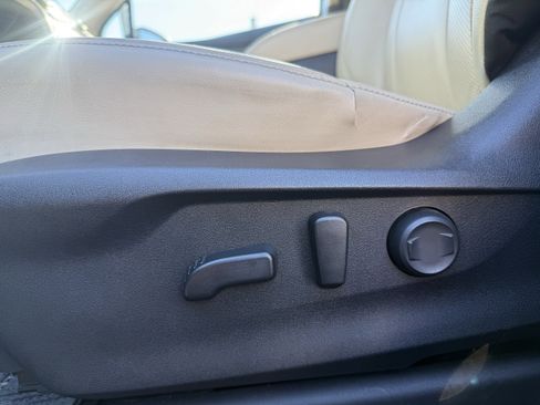 Used 2020 Subaru Ascent Limited w/ Technology Package image 23