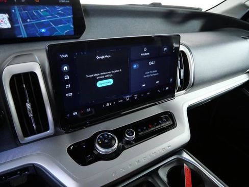 Certified 2025 Ford Expedition Active image 20