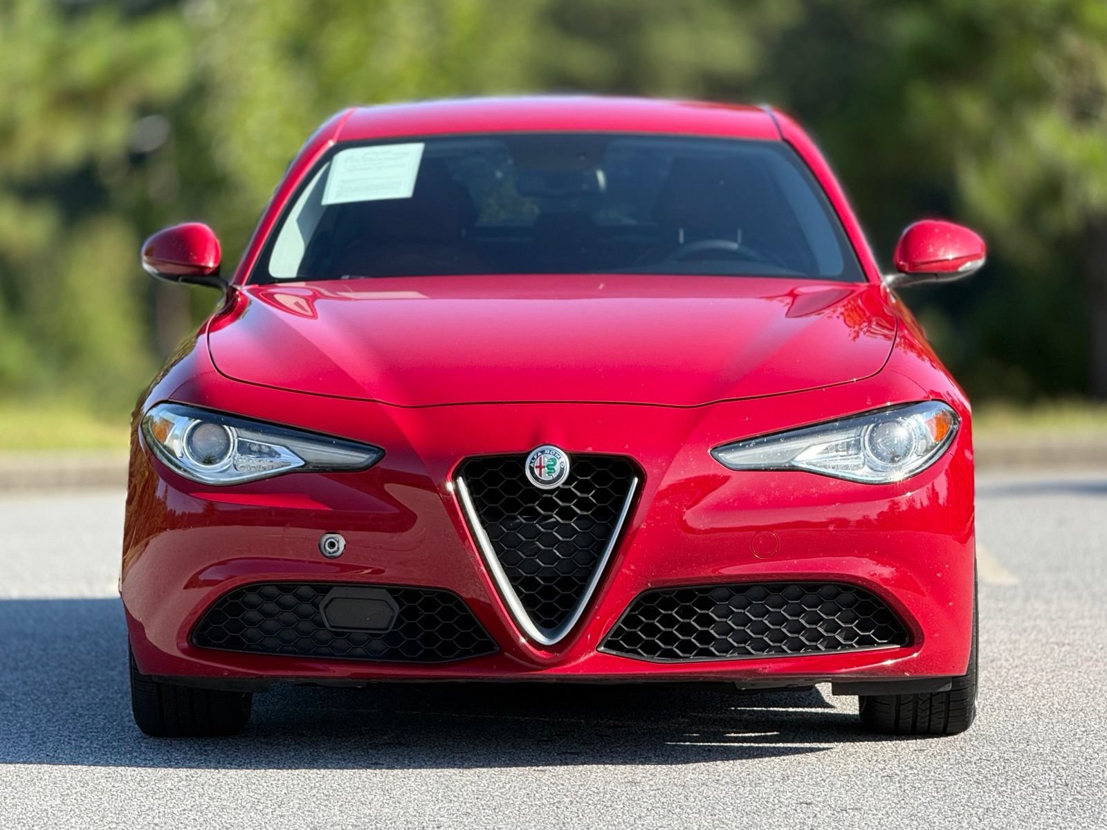 Used 2017 Alfa Romeo Giulia AWD image 3