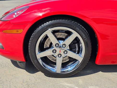 Used 2007 Chevrolet Corvette Convertible w/ Preferred Equipment Group image 43