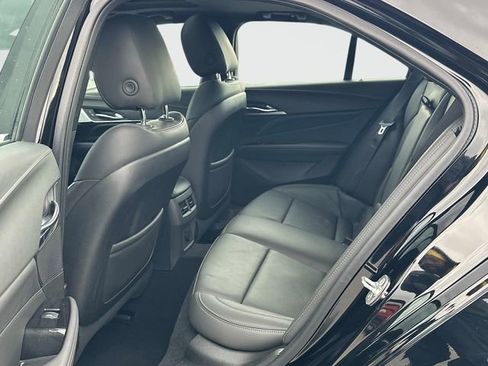 Used 2025 Cadillac CT4 Premium Luxury image 17