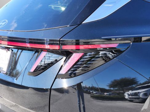 New 2026 Hyundai Tucson Limited FWD image 7