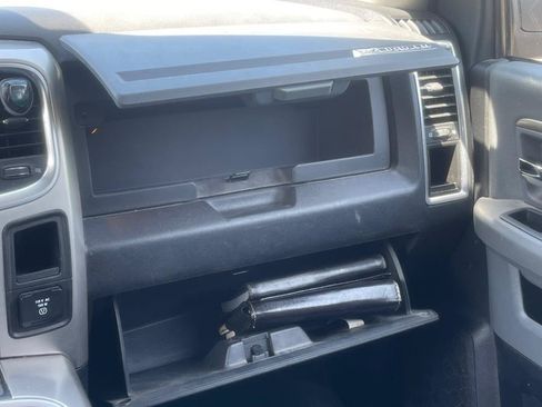 Used 2017 RAM 1500 Big Horn AWD/4WD image 23
