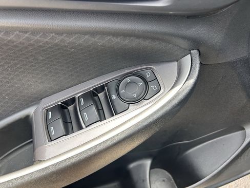 Certified 2022 Chevrolet Malibu LS FWD image 12