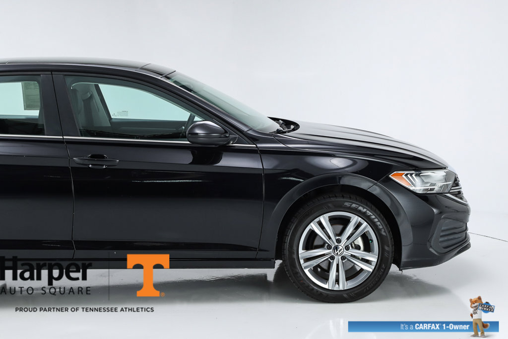 Used 2024 Volkswagen Jetta SE w/ Panoramic Sunroof Package FWD image 49