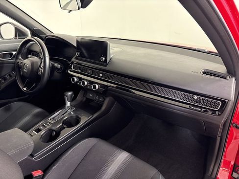 Used 2022 Honda Civic Sport image 13