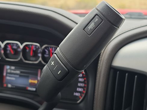 Used 2016 GMC Sierra 2500 SLT w/ Duramax Plus Package image 31