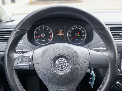 Used 2012 Volkswagen Jetta SE image 17