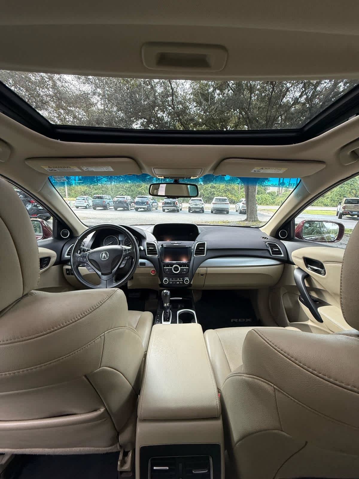 Used 2017 Acura RDX w/ Tech & AcuraWatch Plus Pack FWD image 15