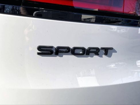 New 2026 Land Rover Range Rover Sport Dynamic SE image 26