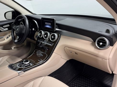 Used 2017 Mercedes-Benz GLC 300 image 15