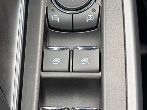 Used 2025 Ford F150 XLT w/ Equipment Group 302A MID image 17