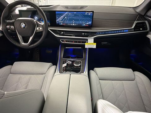 Certified 2024 BMW X5 xDrive40i w/ Parking Assistance Package AWD/4WD image 13