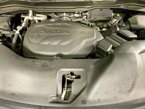 Used 2022 Honda Pilot Black Edition image 9
