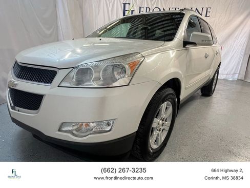 Used 2011 Chevrolet Traverse LT w/ Personal Connectivity Package image 3
