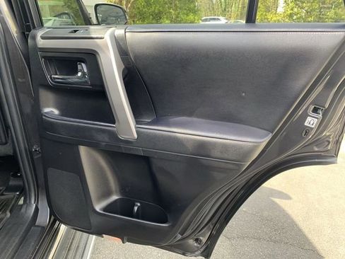 Used 2022 Toyota 4Runner Limited image 11