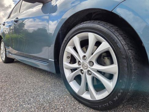 Used 2010 MAZDA MAZDA3 s Sport image 3