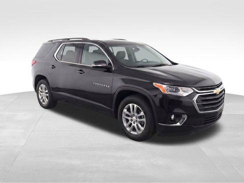 Used 2019 Chevrolet Traverse LT AWD/4WD image 2