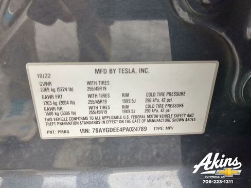 Used 2023 Tesla Model Y Long Range image 29