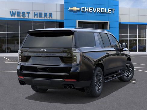 New 2026 Chevrolet Suburban Z71 image 4