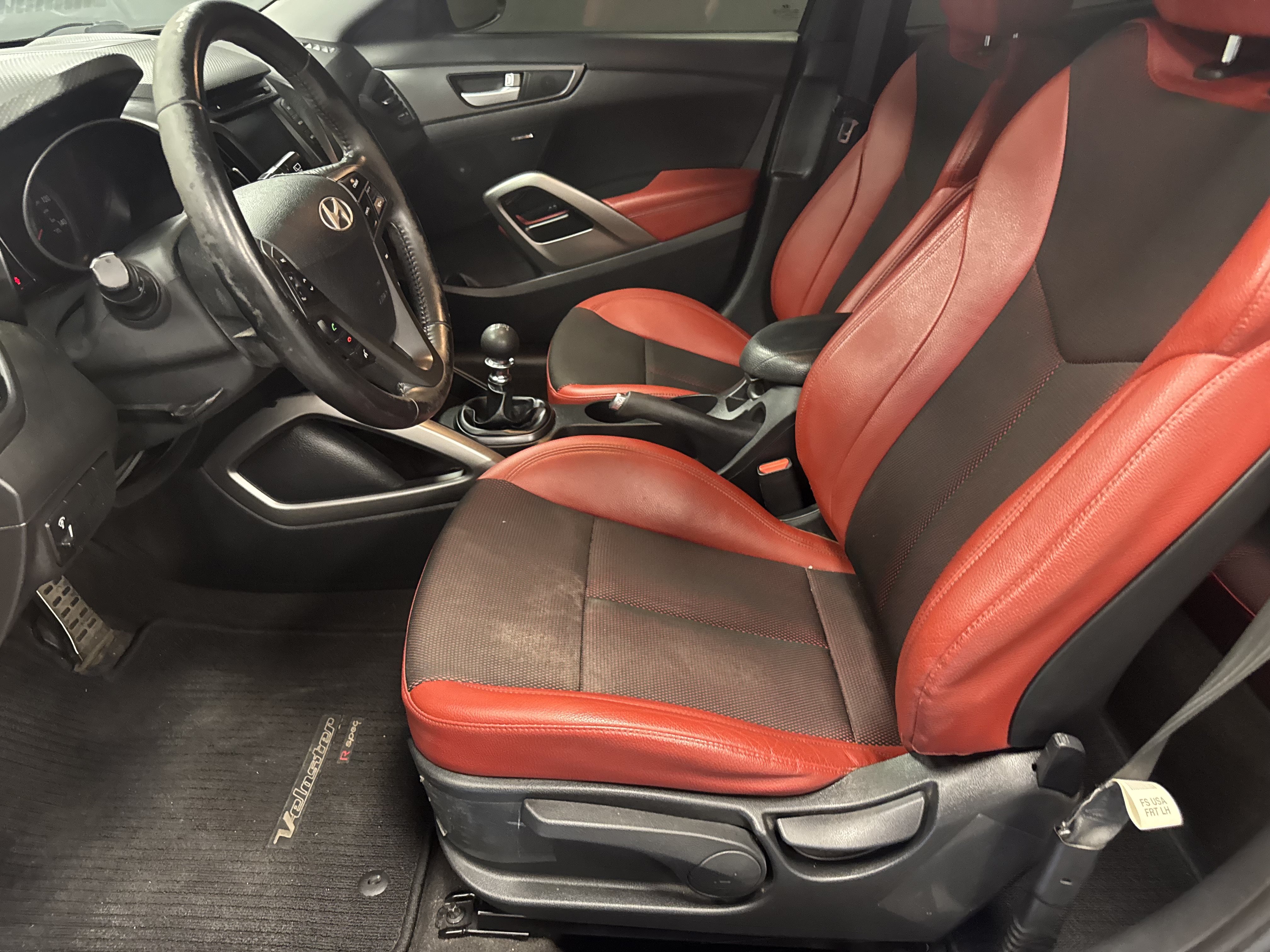 Used 2015 Hyundai Veloster Turbo R-Spec FWD image 8