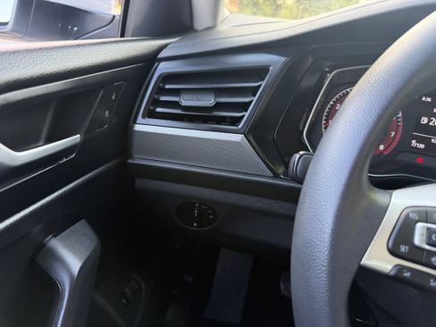 Used 2019 Volkswagen Jetta S w/ Driver Assistance Package FWD image 22