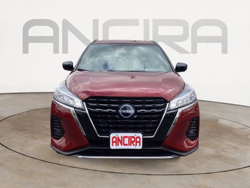 Used 2023 Nissan Kicks SR w/ Interior Electronics Package image 8