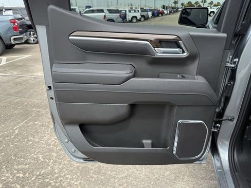 New 2026 Chevrolet Silverado 1500 LT image 32