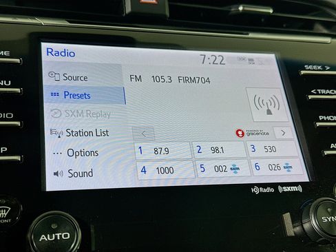 Used 2020 Toyota Camry XSE FWD image 21