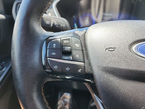 Used 2022 Ford Escape Titanium w/ Titanium Elite Package AWD/4WD image 26