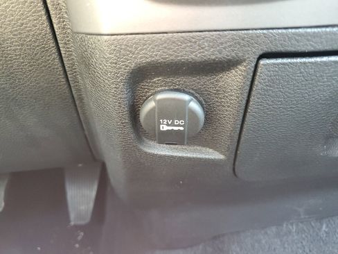 Used 2024 RAM 1500 Classic Warlock image 33