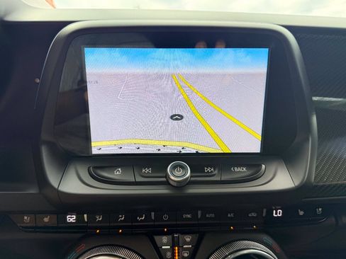 Used 2018 Chevrolet Camaro ZL1 RWD image 29