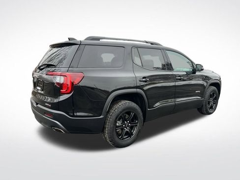 Used 2023 GMC Acadia AT4 w/ Technology Package image 5