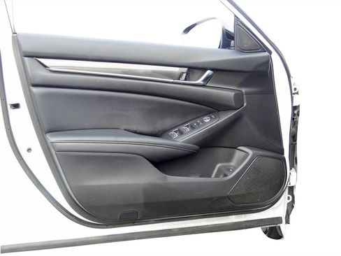 Used 2022 Honda Accord Sport image 7