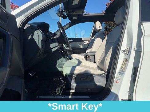 Used 2021 Volkswagen Tiguan SE R-Line w/ 3rd Row Seat Package image 15