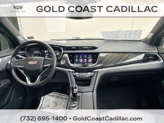 Used 2024 Cadillac XT6 Premium Luxury AWD/4WD image 10