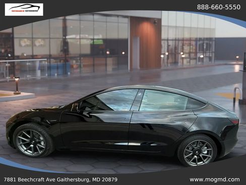Used 2021 Tesla Model 3 Standard Range Plus RWD image 5