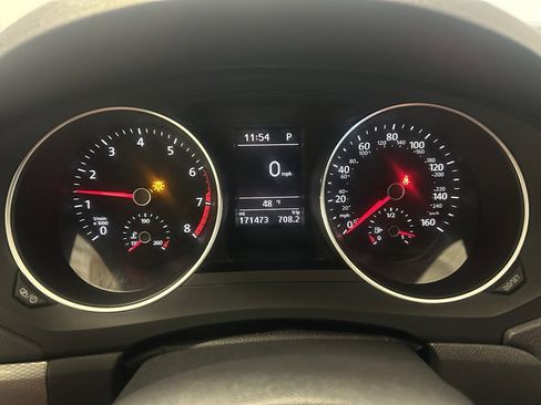 Used 2018 Volkswagen Jetta SE image 12