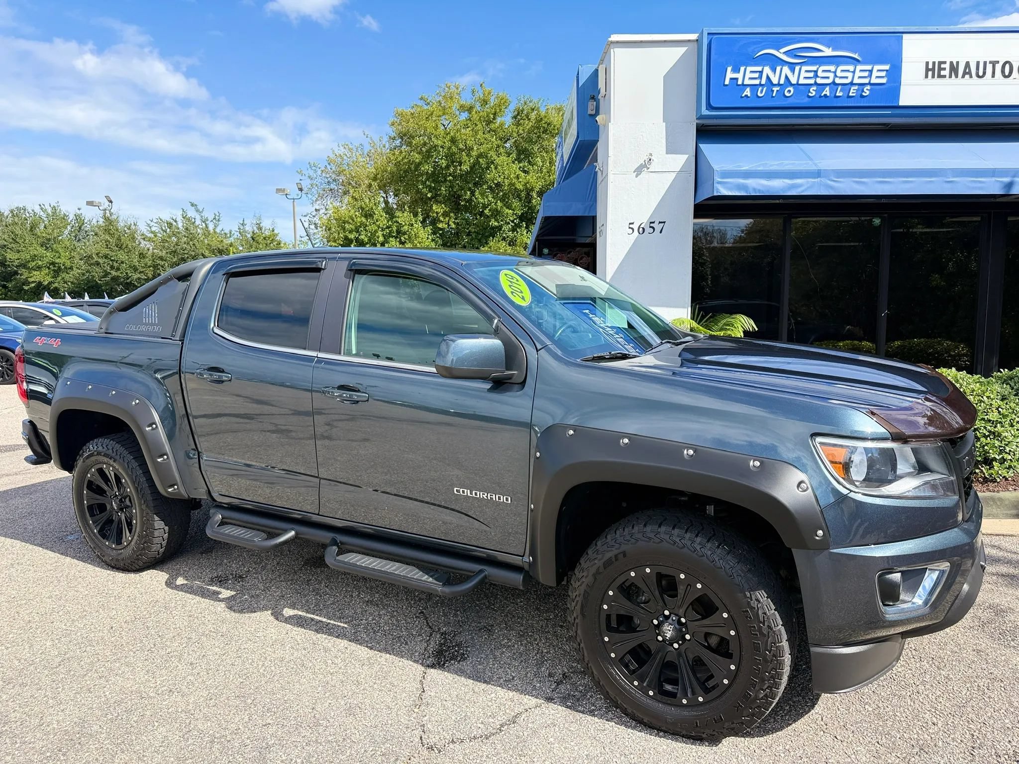 Used 2019 Chevrolet Colorado LT w/ LT Convenience Package AWD/4WD image 23