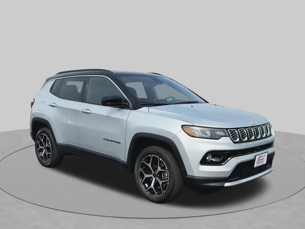 Used 2026 Jeep Compass Limited AWD/4WD image 2